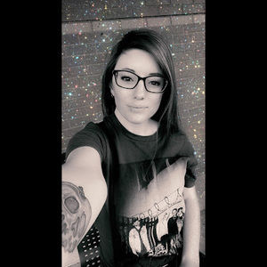 Meet your Posher, Nina